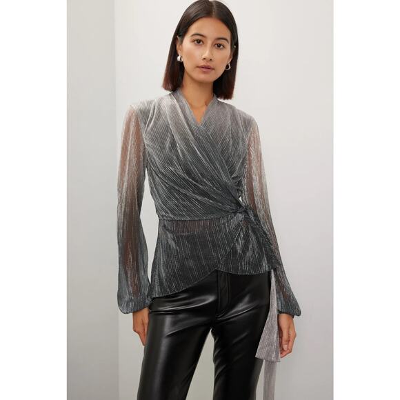 PatBO
Ombre Wrap Top 🩶 - Picture 1 of 15